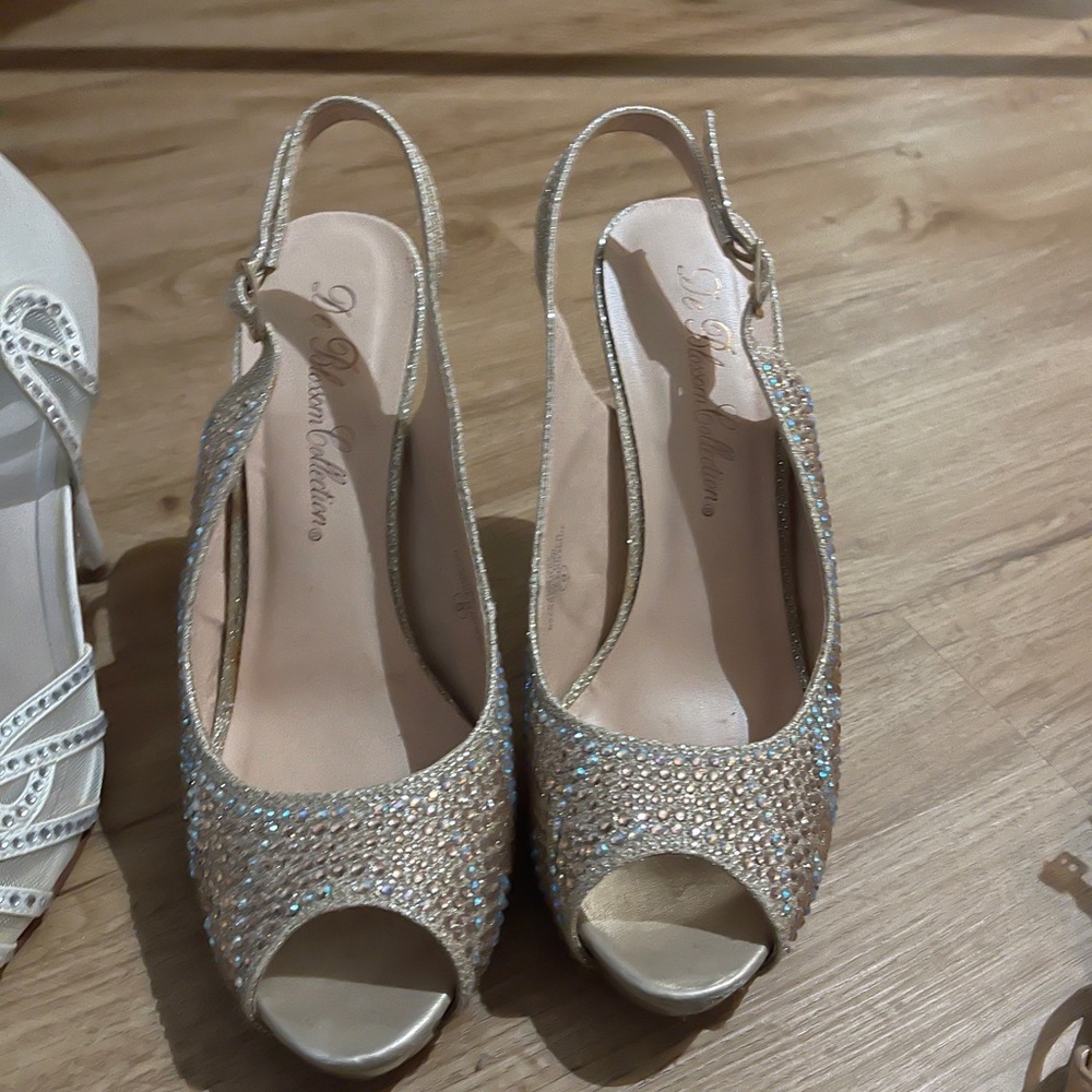 Cinderella prom rhinestone strap back heels